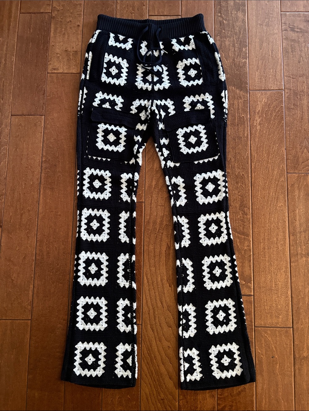 Black & White Geometric Knit Jeans